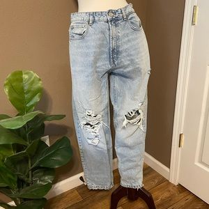 Zara High Waisted straight leg jean